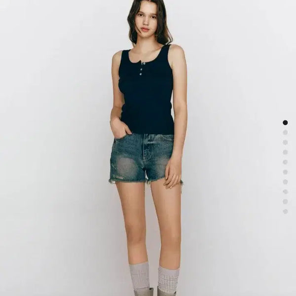 [BUNJANG] Giordano Denim Hot Shorts Size 26 Sealed New / 지오다노 데님 핫 쇼츠 사이즈26 미개봉 새상품