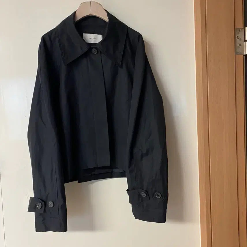[BUNJANG] STAYPEOPLE 21FW Nylon Cotton Balloon Oversized Short Trench Coat Jumper / 스테이피플 21년 바스락 벌룬 오버핏 숏 트렌치 코트 점퍼 자켓나일론코튼