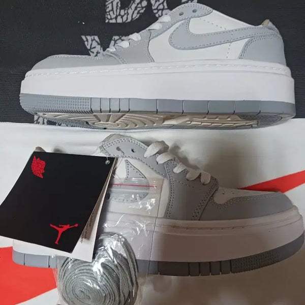 [BUNJANG] Women's Jordan 1 Sneakers / 우먼스 조던 1