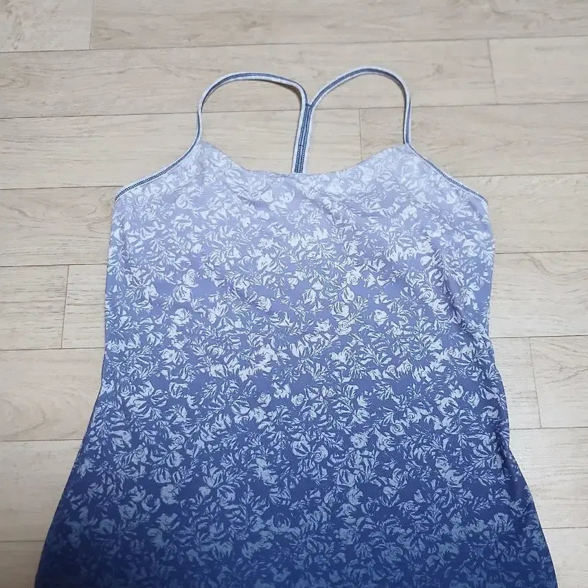 [BUNJANG] Mulawear Women's Tank Top Size 10 / 뮬라웨어 여성 탱크탑 10사이즈
