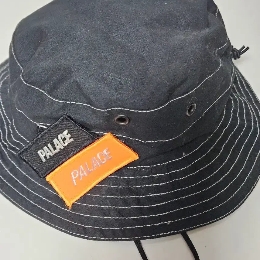 [BUNJANG] Palace x Arc'teryx Bucket Hat / 팔라스 x 아크에어 버킷햇