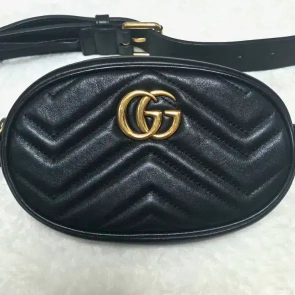 [BUNJANG] Gucci GG Marmont Matelassé Belt Bag Black / 구찌 GG 마몽 마틀라세 벨트백 블랙