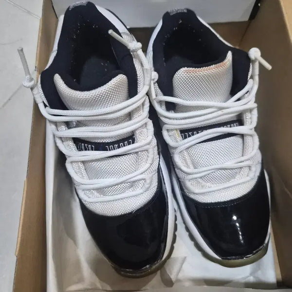 [BUNJANG] Air Jordan 11 Retro Concord Sneakers / 조던11 레트로 콩코드 스니커즈 235