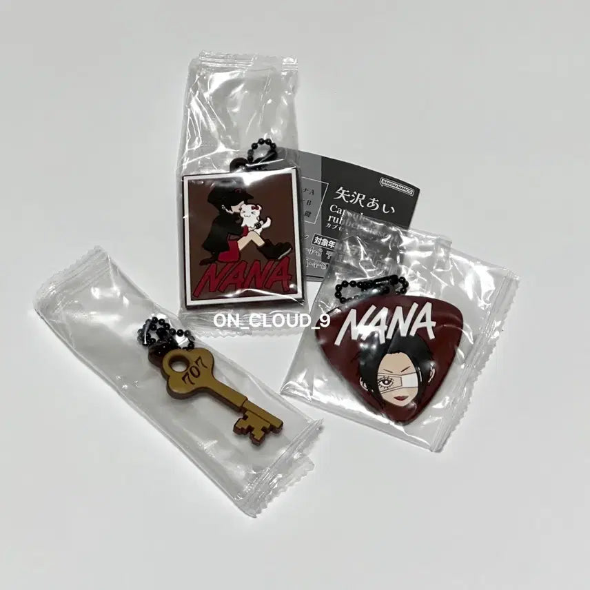 [BUNJANG] Yazawa Ai NANA Rubber Strap Gacha Set (3 Types) / (세트) 야자와아이 러버 스트랩 가챠 나나 NANA 열쇠 3종