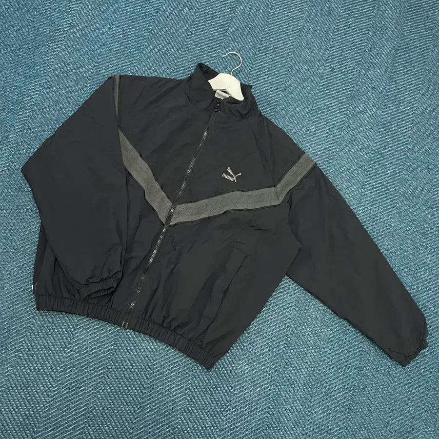 [BUNJANG] Puma Windbreaker Jacket / [M] 퓨마 바람막이 만원샵