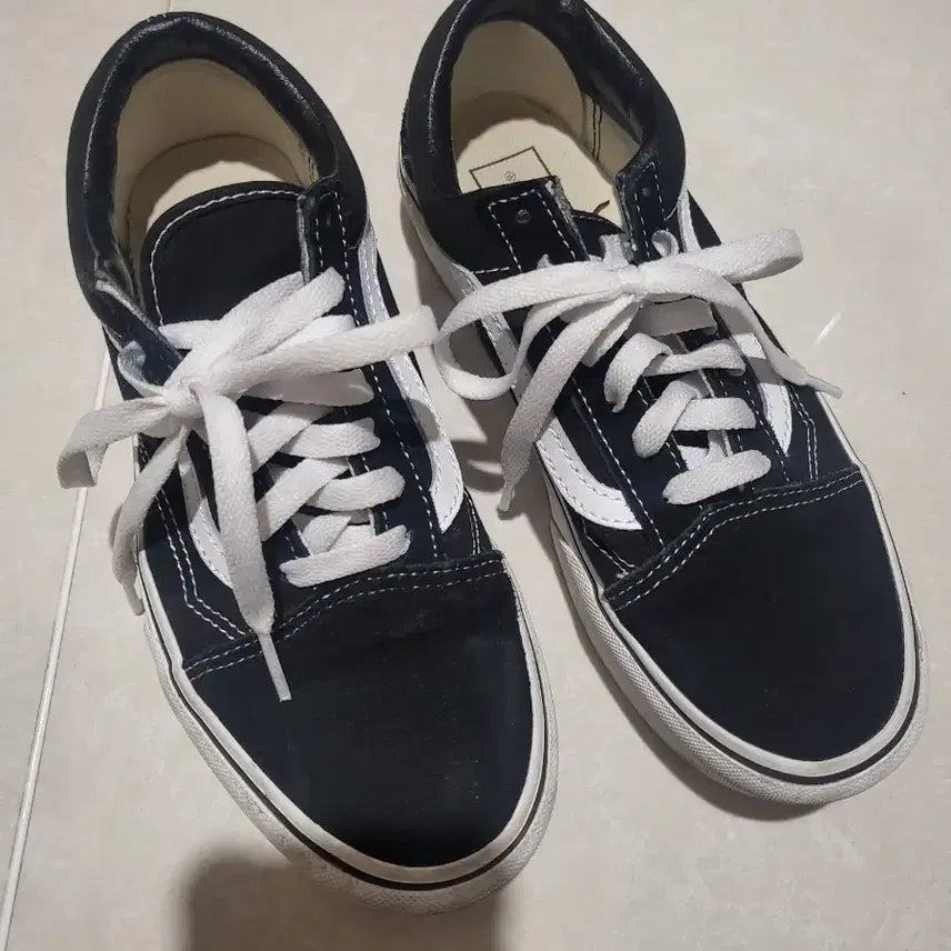 [BUNJANG] Vans Old Skool Sneakers / 반스 운동화 올드스쿨