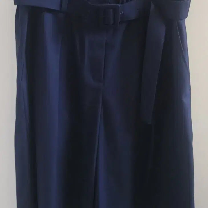 [BUNJANG] KUHO Navy Bermuda Shorts / 구호 네이비 버뮤다바지 새옷