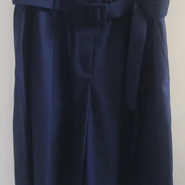 [BUNJANG] KUHO Navy Bermuda Shorts / 구호 네이비 버뮤다바지 새옷