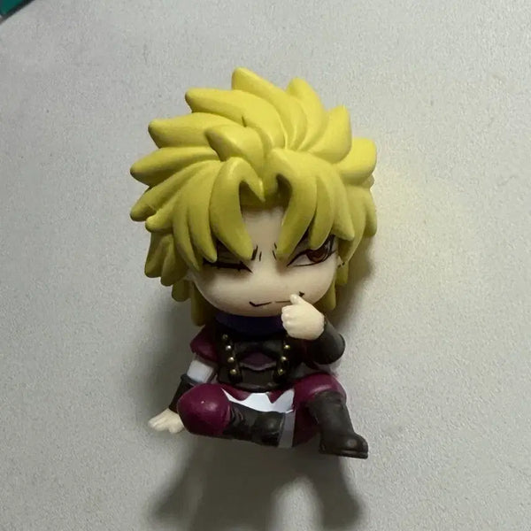 [BUNJANG] JoJo's Bizarre Adventure Dio Brando Shoulder Bump Gacha Figure / 죠죠 디오 어깨쿵 가챠 피규어