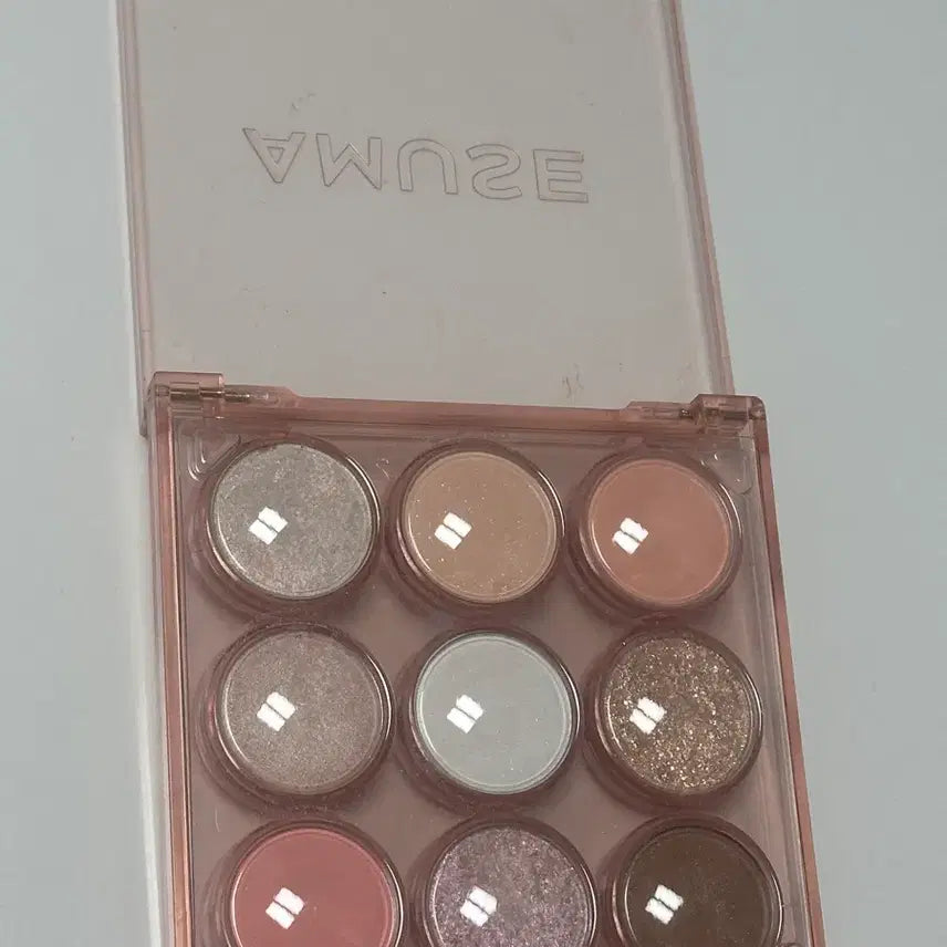 [BUNJANG] AMUSE Eyeshadow Palette Peach Garden / 어뮤즈 아이섀도우 팔레트 피치가든
