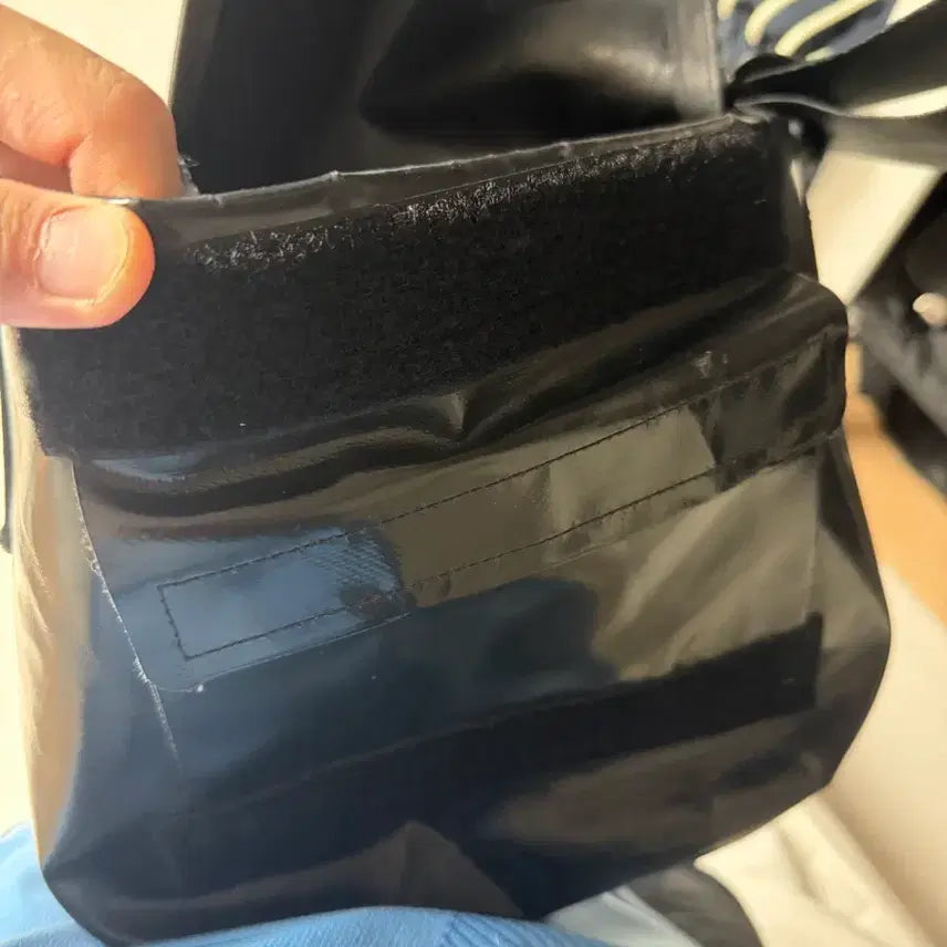 [BUNJANG]  Freitag Ramsay Messenger Bag Black / 프라이탁 라씨 메신저백 블랙