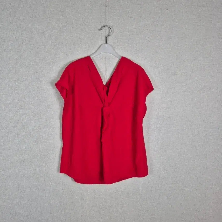 [BUNJANG] Red Twist V-Neck Blouse (L) / (#66,77추천/L)레드 양브이넥 블라우스