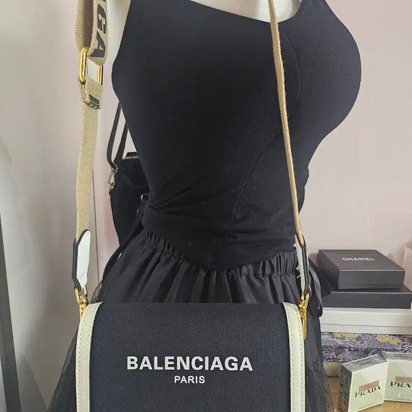 [BUNJANG] Balenciaga Canvas Crossbody Bag / 원가정리)새상품, 캔버스 크로스백