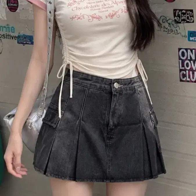 [BUNJANG] Dark Blue Denim Skirt (Size M) / 흑청색 청치마(m)