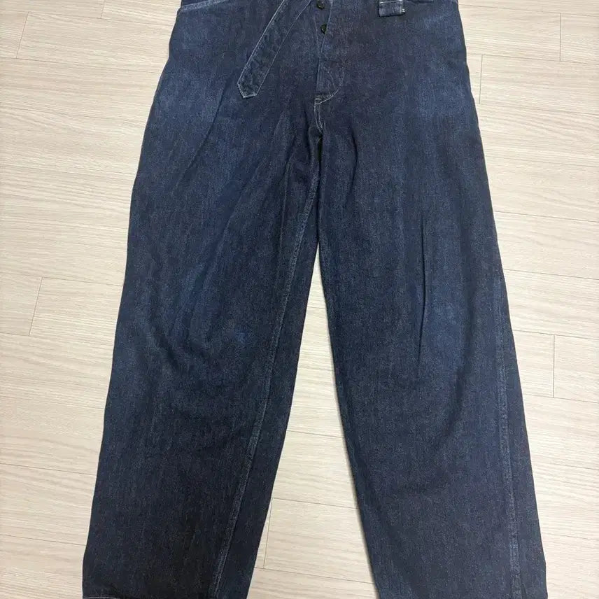 [BUNJANG] Comoli Belted Denim Pants Size 3 / 코모리 벨티드 3사이즈