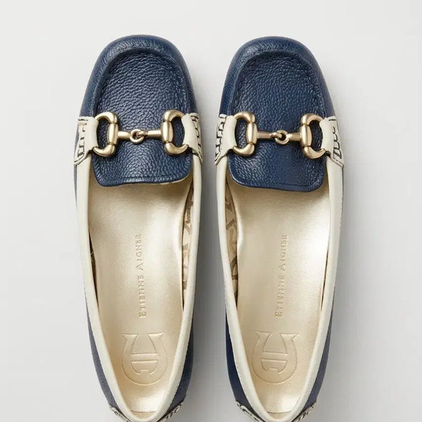 [BUNJANG] Aigner Women's Loafers Navy / 에티엔느 아이그너 여성 로퍼 네이비 240