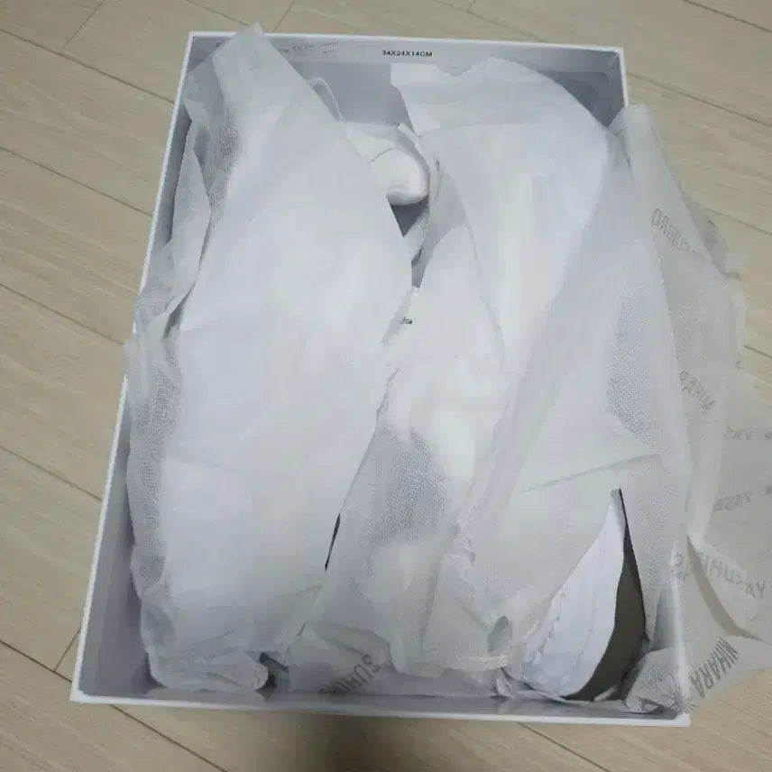 [BUNJANG] Mihara Oliver White Shoes / 미하라 올리버 화이트 43 팝니다