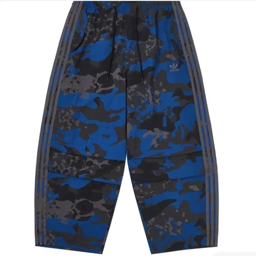 [BUNJANG] Adidas Camo Parachute Pants Black Trace Grey / 아디다스 카모 파라슈트 팬츠 블랙 트레이스 그레이 - KR 사이즈