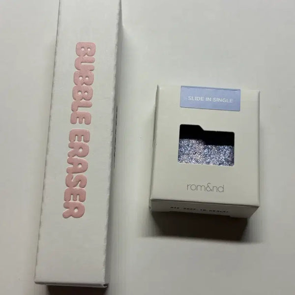 [BUNJANG] Glee Bubble Eraser & Rom&e Slide In Single Shadow G06 Cloud Bundle Set / 글맆 버블 이레이저+롬앤 슬라이드 인 싱글 섀도우 G06 구름 일괄 판매