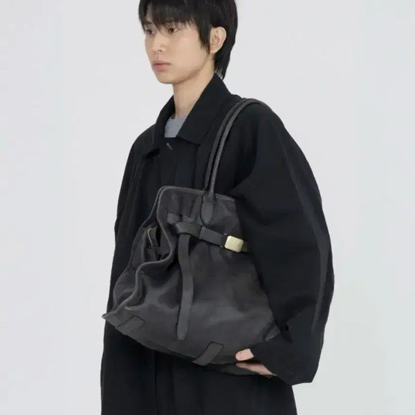 [BUNJANG] Brown Yak Buckle Bag Black First Edition / 브라운야드 버클 백 블랙 초판