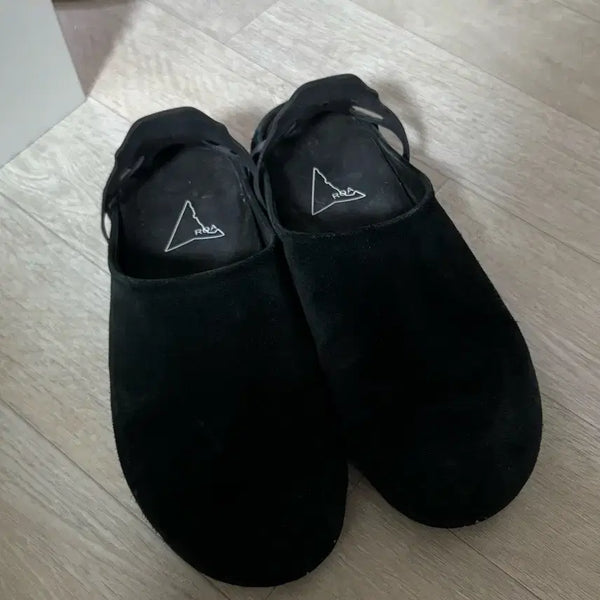 [BUNJANG] Roa Pedaria Black Suede Shoes EU42 / [EU42] Roa 로아 페다이아 블랙