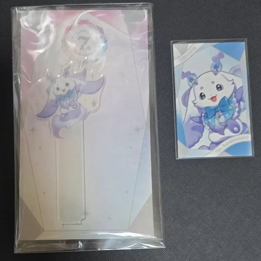 [BUNJANG] Nijisanji 7th Anniversary Runrun Acrylic Stand & Normal Cheki Bundle / [일괄 판매] 니지산지 7주년 룬룬 아크릴, 노말 체키