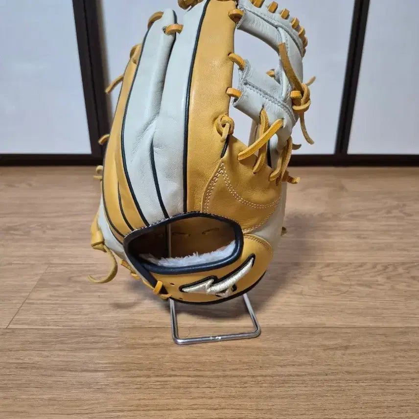 [BUNJANG] Mizuno Global Elite Infield Baseball Glove / 야구 미즈노 내야글러브
