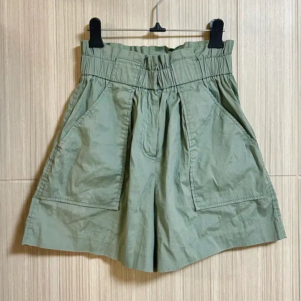 [BUNJANG] VOV High-Waisted Paperbag Cargo Shorts (Khaki) / [보브/VOV] 정품 하이웨스트 밴딩 숏팬츠 (카키)