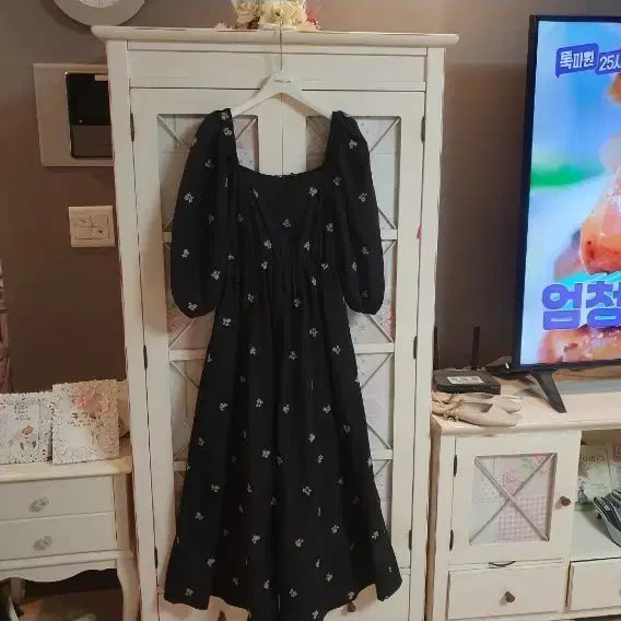 [BUNJANG] Zara Embroidered Long Dress / 자라 자수 롱원피스/55