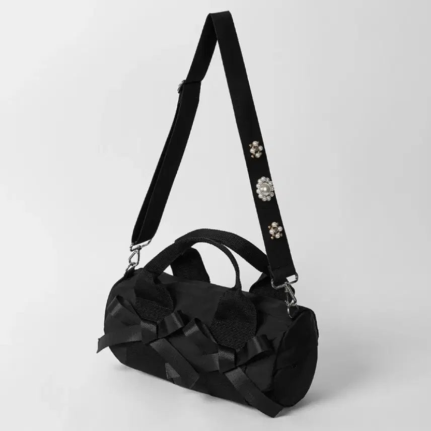 [BUNJANG] Hokus Pokus Black Pearl Ribbon Crossbody Bag / [당일발송] 호쿠스포쿠스 블랙 진주 리본 크로스백