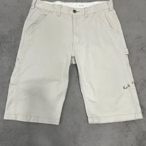 [BUNJANG] Karl Helmut Signature Embroidered Patchwork Workwear Shorts / Karl Helmut 칼 헬무트 시그니처 자수 패치 워크웨어 반바지