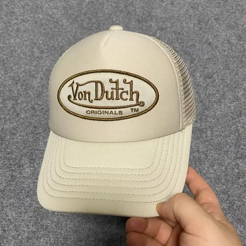 [BUNJANG] VonDutch Beige Oval Logo Trucker Mesh Cap / VonDutch 본더치 베이지 오벌 로고 트러커 메쉬캡