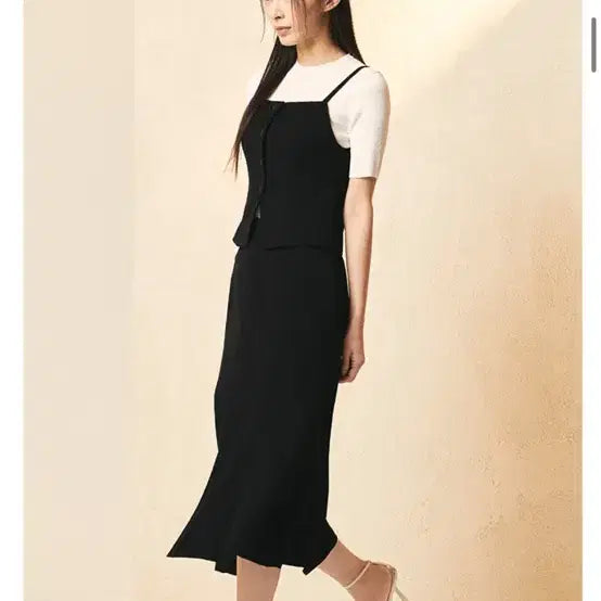 [BUNJANG] Mixxo Square Neck Bustier and Mermaid Long Skirt Set / 새것 : 미쏘 스퀘어넥 뷔스티에와 머메이드 롱 스커트 세트예요
