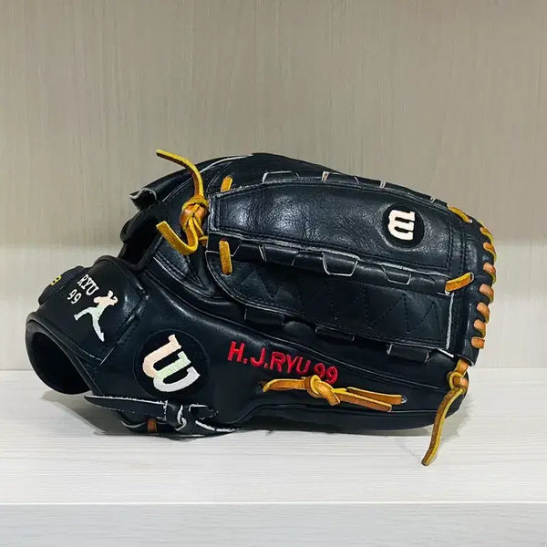 [BUNJANG] Wilson A2K Ryu Hyun-jin Model Pitcher's Glove 12.5 Inch / 윌슨 A2K 류현진 모델 투수글러브 판매합니다