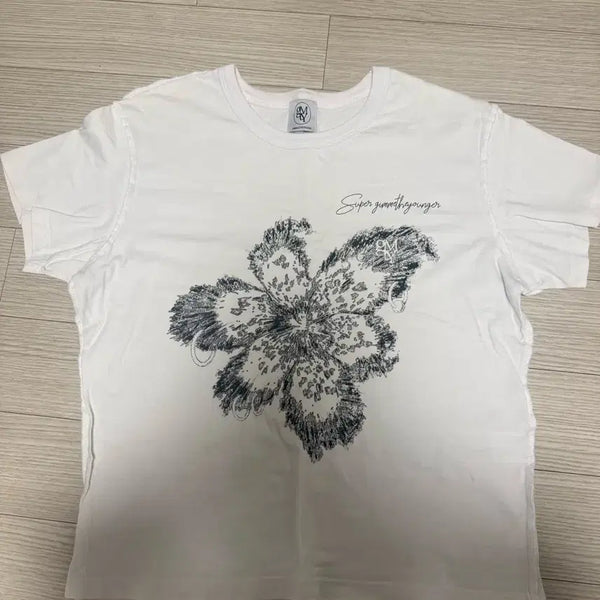 [BUNJANG] Kim Mi-Yeong T-Shirt / 김미더영 티셔츠