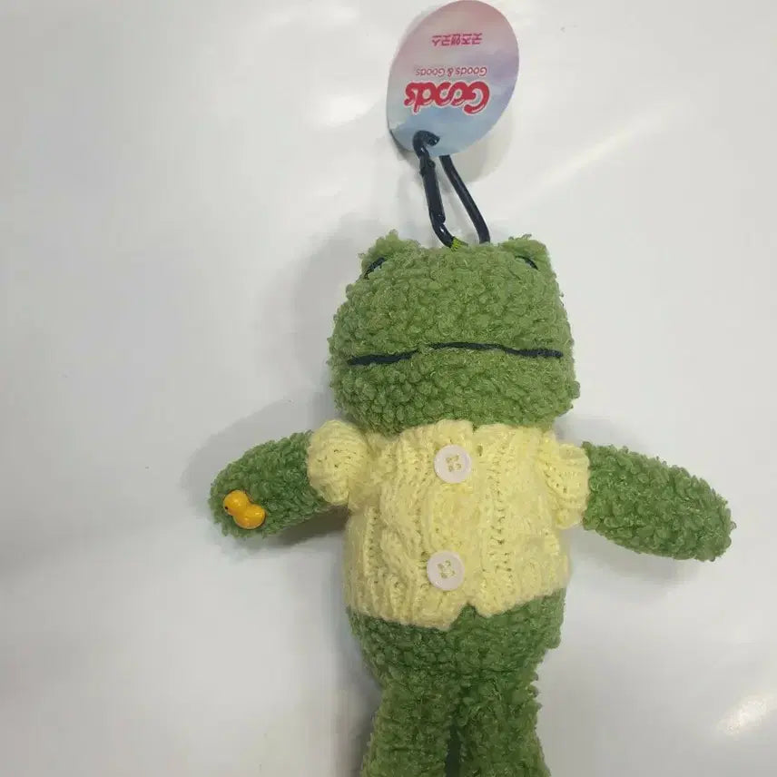 [BUNJANG] Yellow Knit Vest Frog Plush Keychain / 개구리 인형 키링(8/17까지만판매)