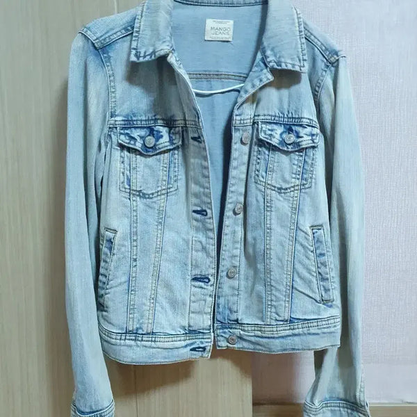 [BUNJANG] Mango Jeans XS Denim Jacket Light Wash / 55 망고진 청자켓 연청