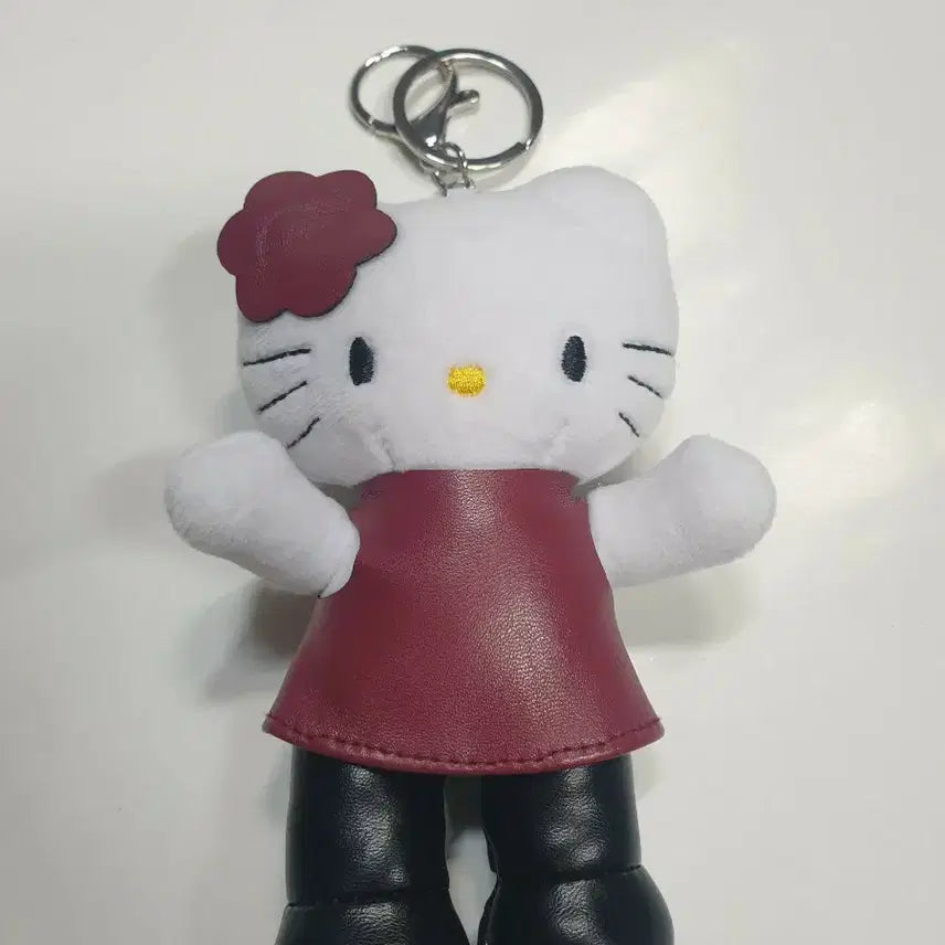 [BUNJANG] Hello Kitty Dress Keychain Doll / (8/16까지만) 헬로키티 원피스 키링 인형
