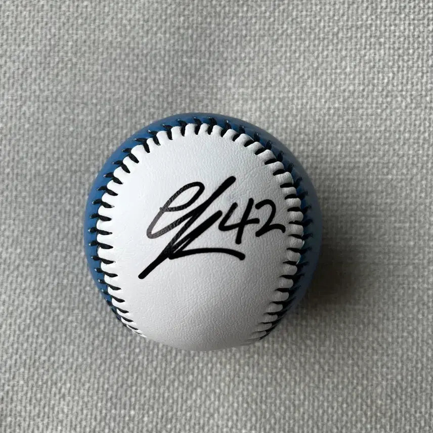 [BUNJANG] Edo Polo Kane NPB Nippon-Ham Fighters Autographed Logo Ball / 에도폴로 케인 NPB 닛폰햄 로고볼 친필사인