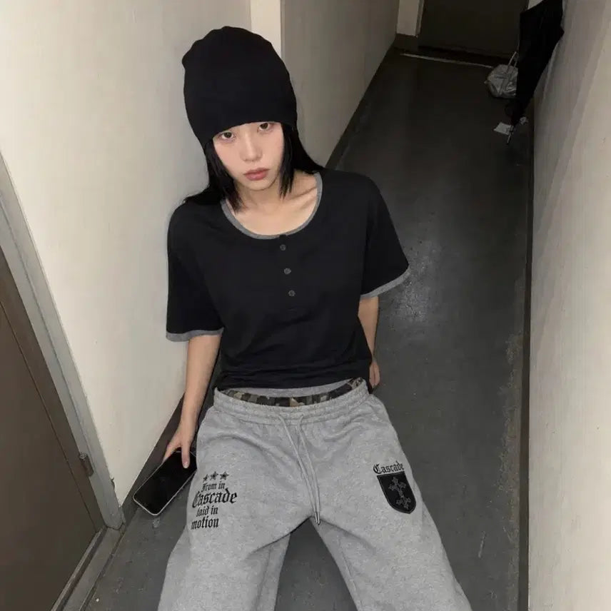 [BUNJANG] Unisex Henley Neck Layered Short Sleeve T-Shirt Black / 헨리넥 레이어드 반팔티