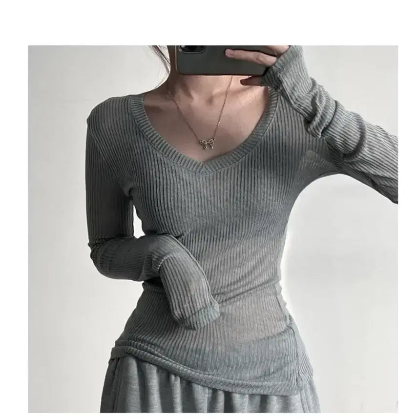 [BUNJANG] Ribbed V-Neck Long Sleeve T-Shirt (Gray) / 골지 브이넥 긴팔티 (그레이) 교신가능