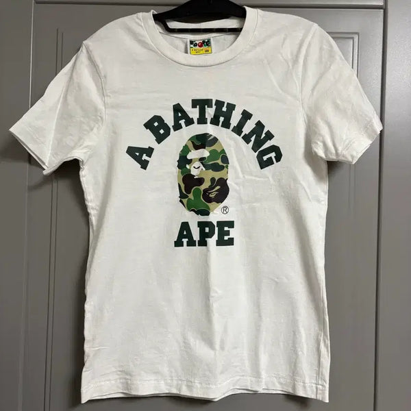 [BUNJANG] BAPE Women's Half Sleeve T-Shirt (2XS) / [2XS] 우먼 베이프 반팔티
