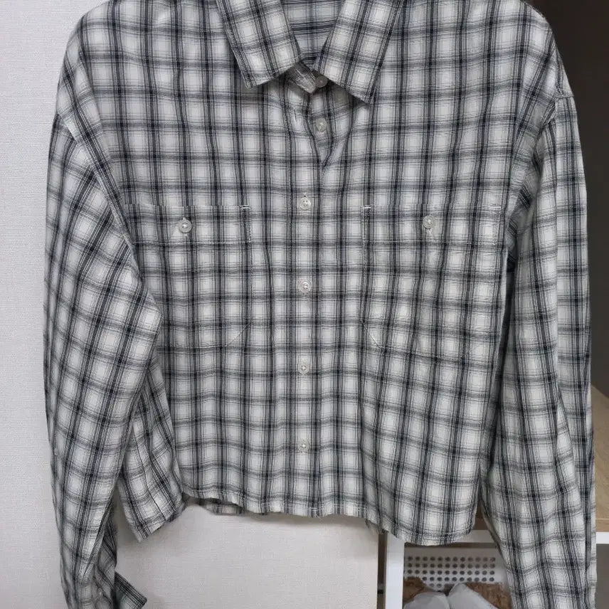 [BUNJANG] TOPTEN Cropped Long Sleeve Shirt / 탑텐 크롭 긴팔 셔츠 교신가능