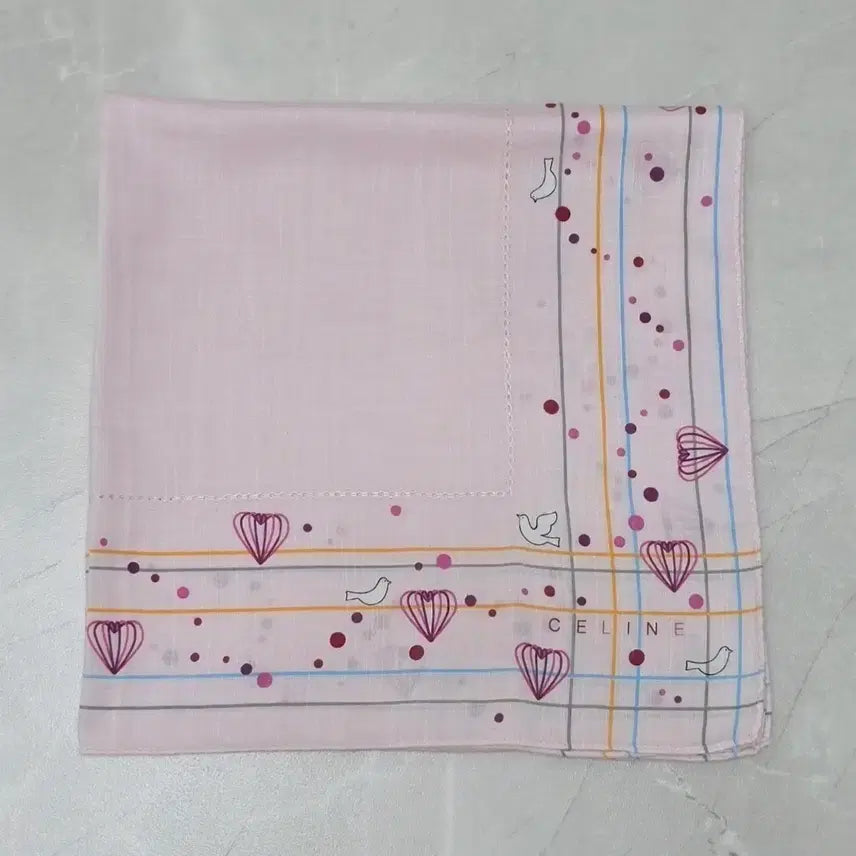 [BUNJANG] Celine Pink Heart New Pattern Handkerchief / 셀린느 핑크 하트 새 문양 손수건