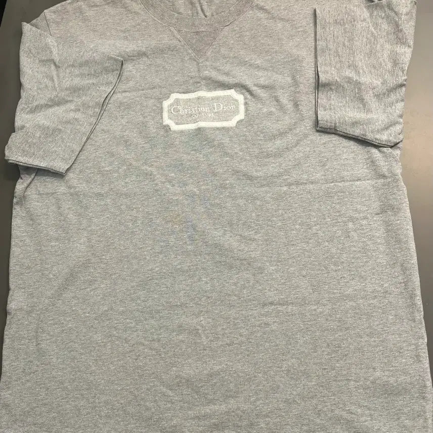 [BUNJANG] Dior Embroidered Logo Short-Sleeve T-Shirt (XL) / 디올 자수 로고 반팔 티셔츠(XL사이즈)