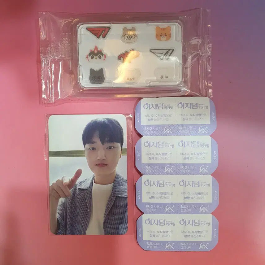 [BUNJANG] T1 Euderm Quick Calming Patch Set with Animal Patch & Phase Photocard / T1 이지덤 퀵카밍패치 8매+애니멀패치+페이즈 포카