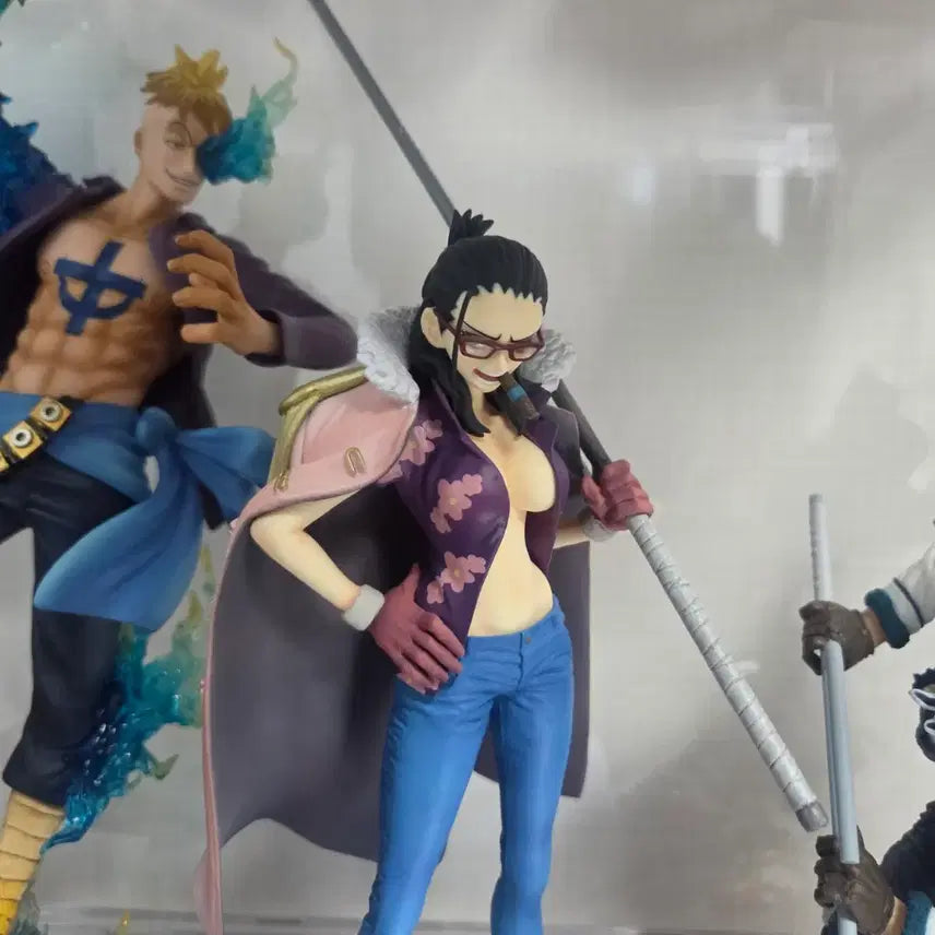 [BUNJANG] One Piece Tashigi Figure Smoker Ver. Last One Prize / 원피스 타시기 피규어 라스트원