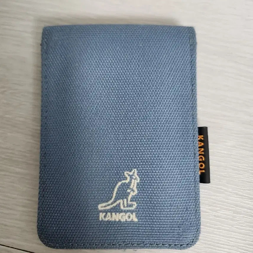 [BUNJANG] Kangol Neck Strap Card Holder (Strap Not Included) / 캉골 목걸이형 카드지갑(끈X)