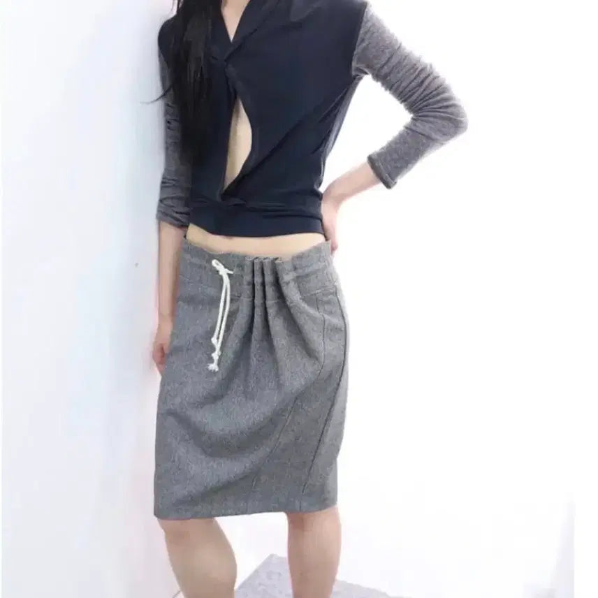 [BUNJANG] Woolika Santos Curtain Midi Skirt / 울리카 상투스 커튼 미디 스커트