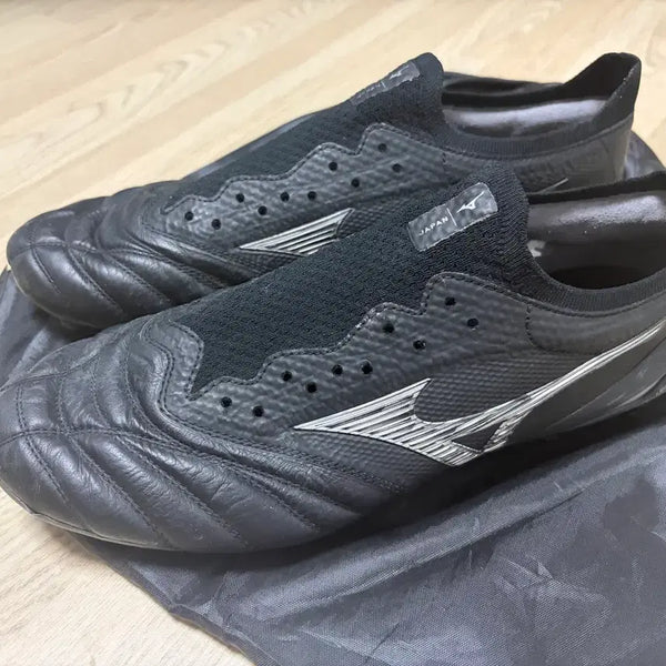 [BUNJANG] Mizuno Morelia Neo 4 Elite FG Soccer Cleats / 미즈노 모렐리아 네오4 엘리트 축구화